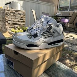 Air jordan 4 military black 