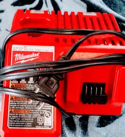 Milwaukee Turbo Battery Charger