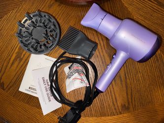 WAVYTALK Purple Hairdryer