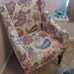 Accent Chair 