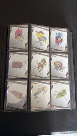 Topps Disney Binder 150+ cards