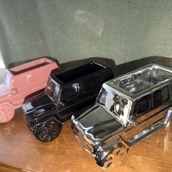 Retrovert Luxury Car Ashtray – Pink / Black / Chrome Available - New - Read Description