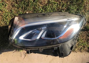 2016-2019 W253 GLC300 GLC350 GLC43 GLC250 MERCEDES BENZ LED HEADLIGHT LEFT SIDE OEM READ DESCRIPTION