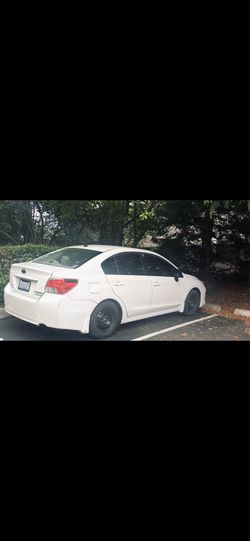 2013 Subaru Impreza gas saver Awd