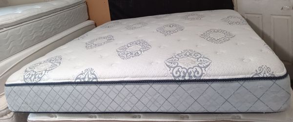 King Size Mattress (Colchón King Size)