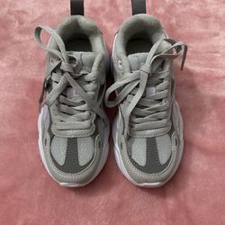 Kids Reebok Size Us 12