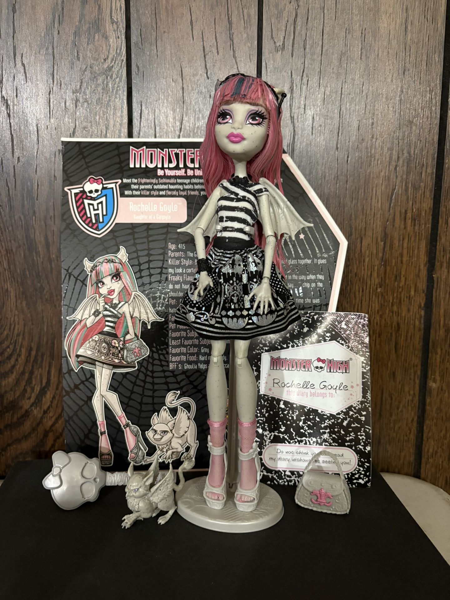 Rochelle Goyle Monster High Doll