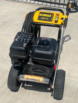 Brand new, never used DEWALT 4400 PSI Cold Water Gas Pressure Washer. Built for heavy-duty residential and commercial