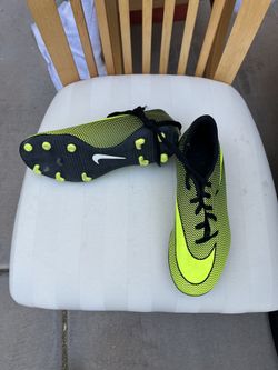 Nike Youth Soccer Cleats
