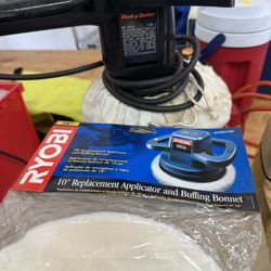 Black & Decker Orbital Polisher