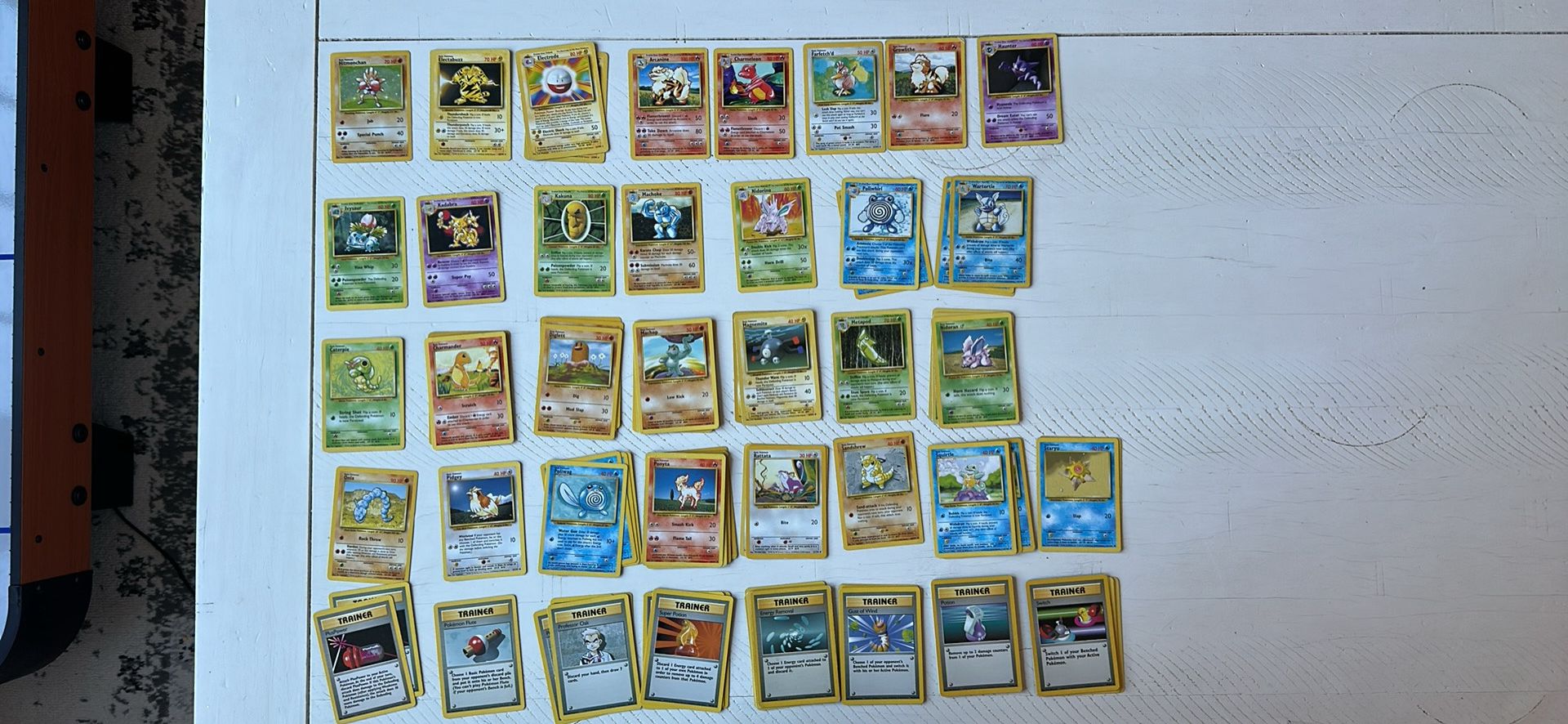 1999 Pokémon Wizards of the Coast Base Set cards
