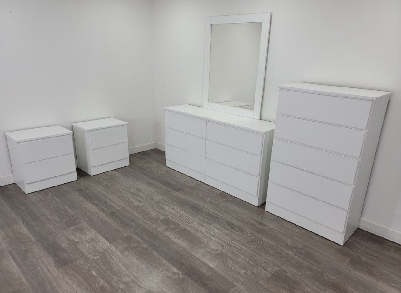 Dresser Whit Mirror , Chest And 2 Nightstands - Cómoda Con Espejo , Gavetero Y 2 Mesitas De Noche