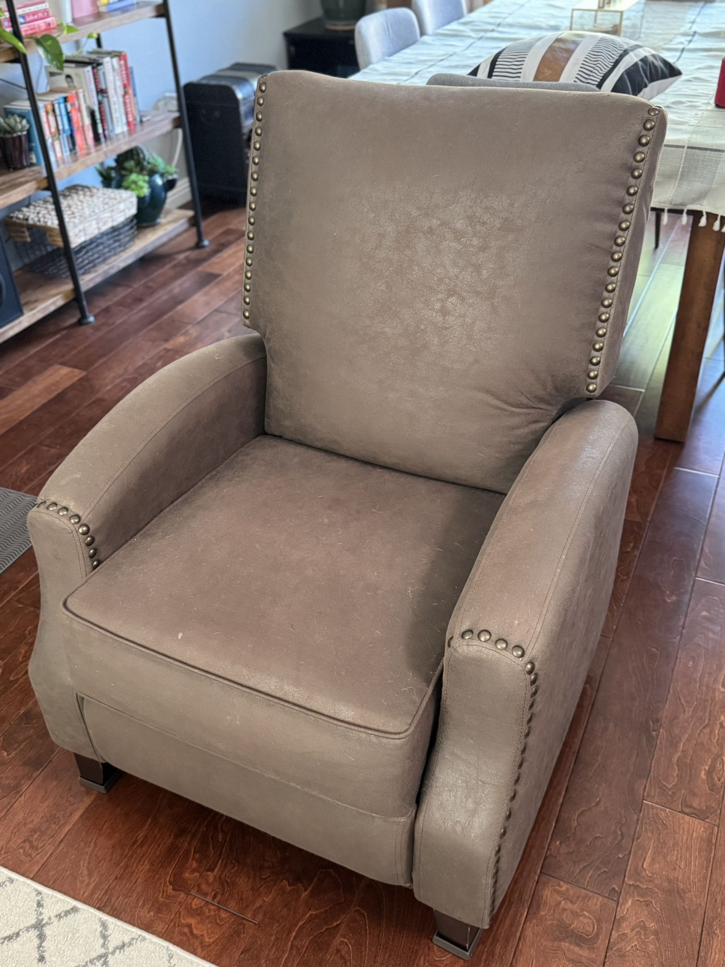 Small Brown Recliner (<5’ 4” Tall)