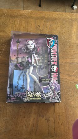 Monster high Catrine DeMew