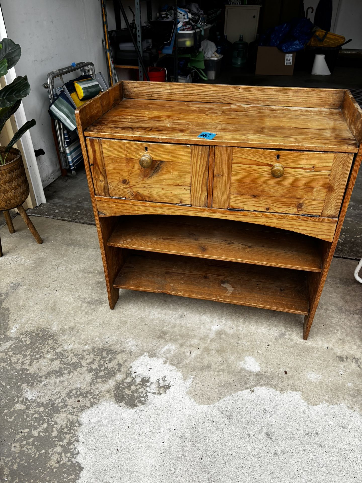 Farmhouse End Table