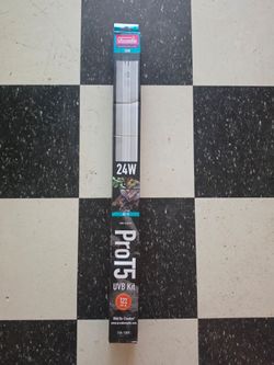 Used like new Arcadia Reptile Pro T5 Kit, Desert 12% UVB, 24W, 24"