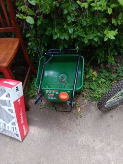 Scott's spreader