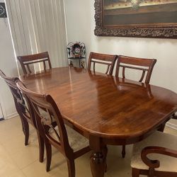 Dinning Table 6 Chairs 