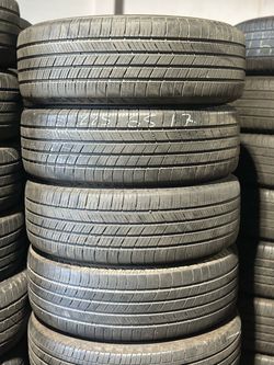 SET OF TIRE 225 64 17 MICHELIN 85% LIFE