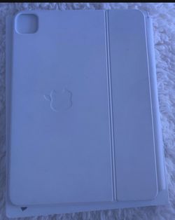 Apple 🍎 MAGIC KEYBOARD $150