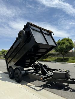 DUMP TRAILERS