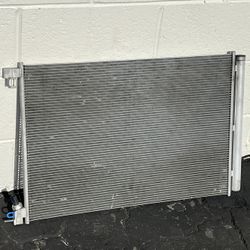 2015-2023 W253 C300 C400 GLC300 C63 AIR CONDITION A/C CONDENSER OEM