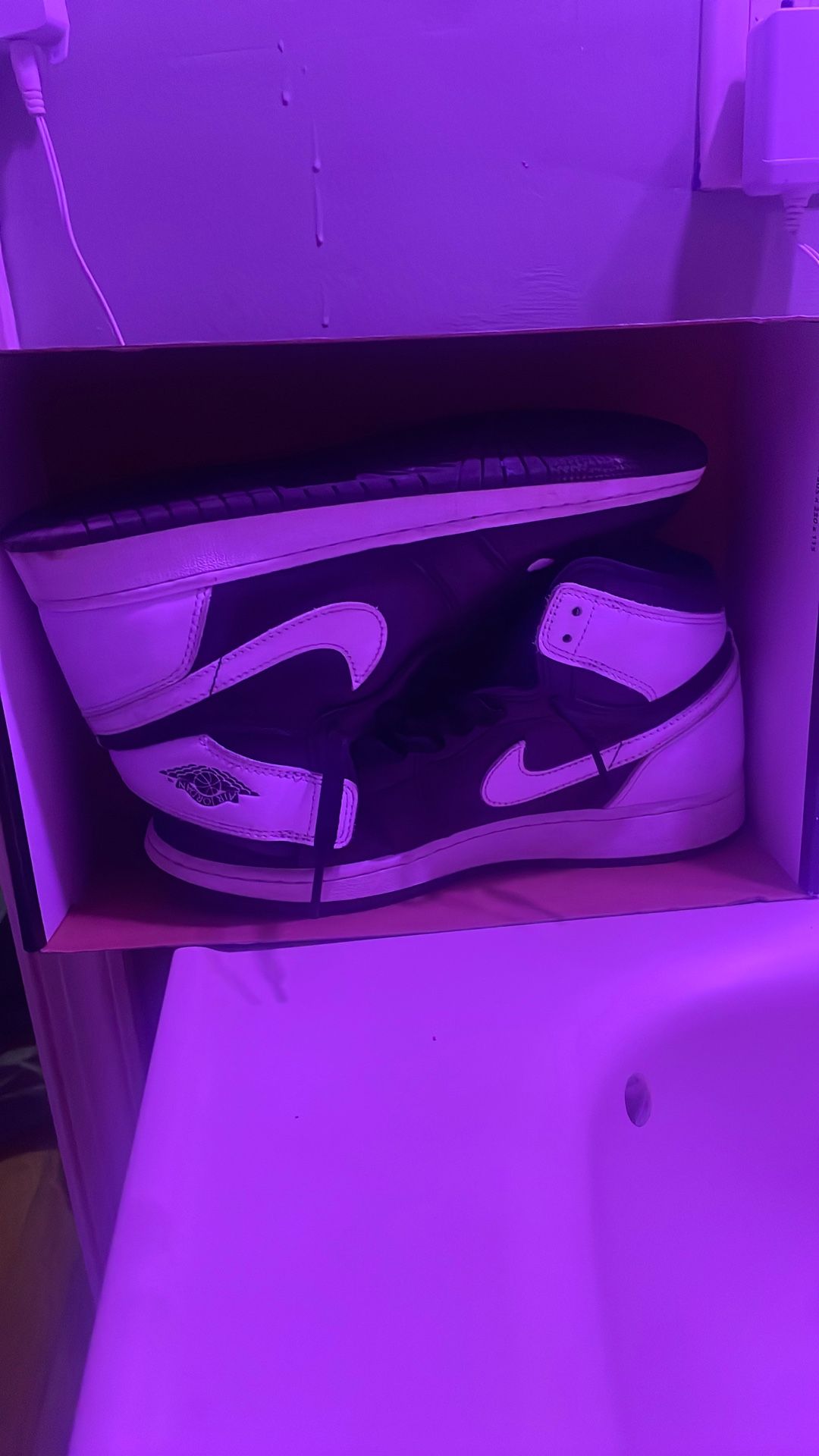 Air Jordan 1 Retro High OG 'Black White 2.0' , Size 7