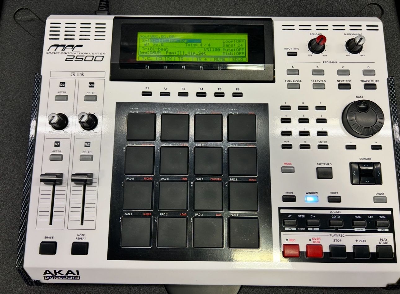 Mpc 2500