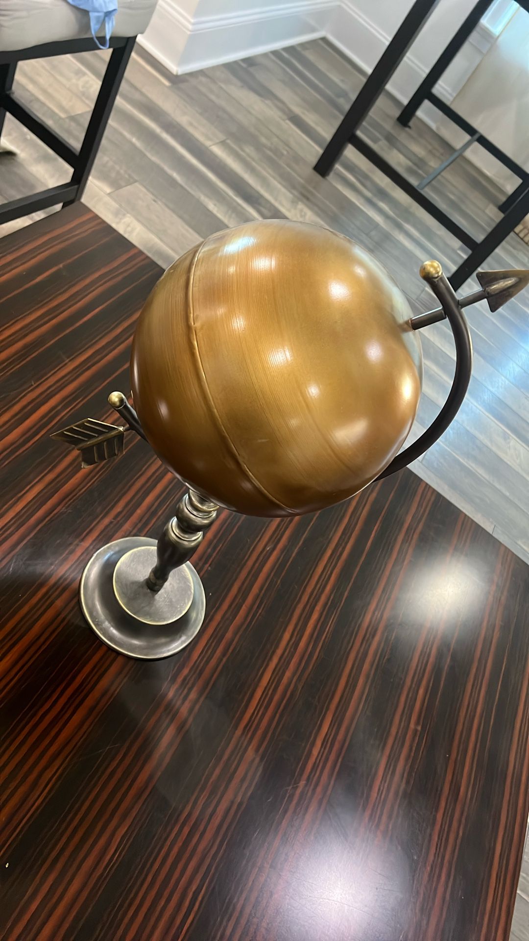 Globe 