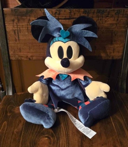 2023 Walt Disney Parks Happy Halloween Minnie Mouse Witch Plush
