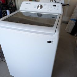 2 Washers, 2 Dryers for sale