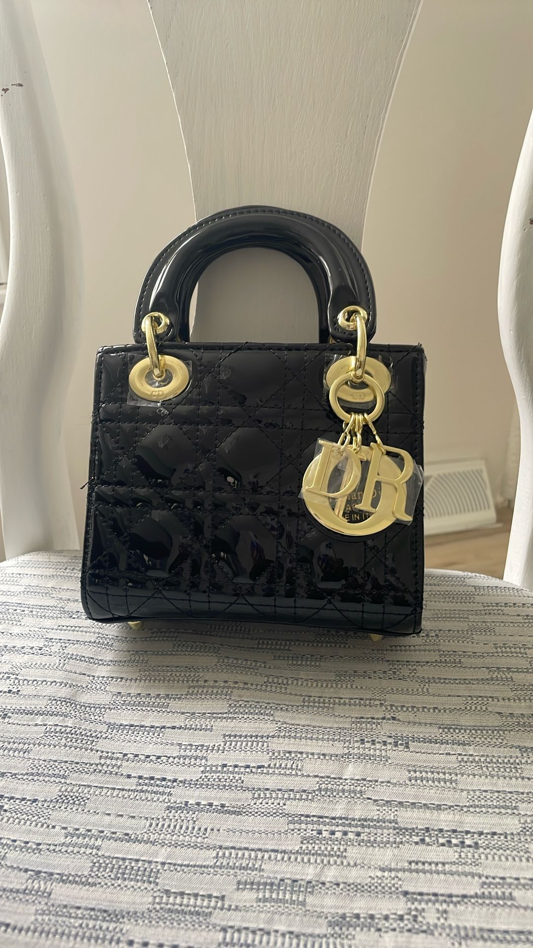 Black patent leather, small bag