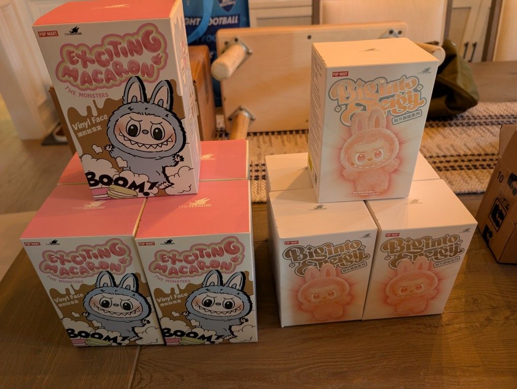 Labubu - Big Into Energy and Exciting Macaron