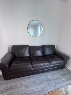 Great leather sofa - 100% leather-$500