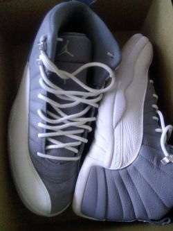 Jordan 12 With Box