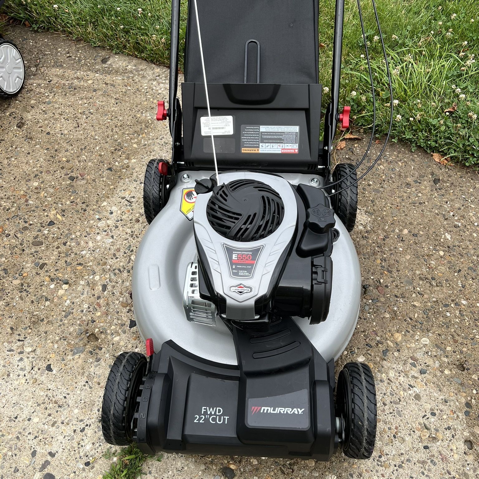 Like New Murray 22 2 in 1 Front Wheel Drive Self Propelled Bagging Gas Walk Behind Lawnmower Lawn Mower for Sale in Garden City MI OfferUp