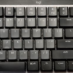 Logitech MX Mechanical Wireless Keyboard - Full Size (Clicky Switches)