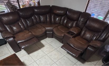 Leather L-shape couch with end recliners