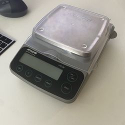 Sartorius Scale / Balance