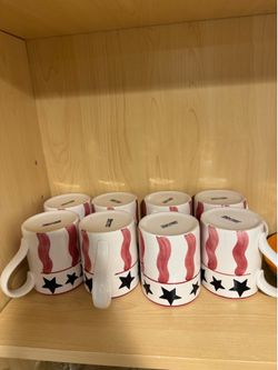 Patriotic plates and mugs