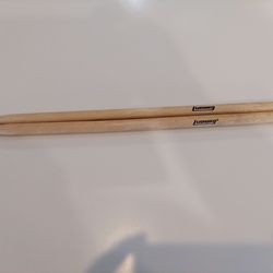Set Of 2 Ludwig Drum Sticks 