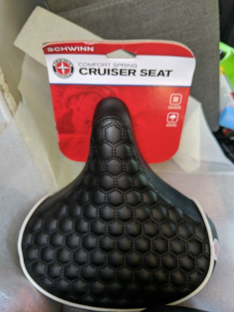 2 Brand New Schwinn Cruiser Seats
