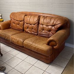LEATHER SOFA COUCH (real leather)