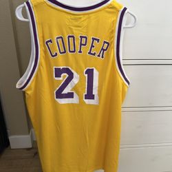 Cooper Lakers Retirement Jersey XL