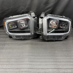 2014 - 2018 Toyota Tundra Headlights Black LED DRL 