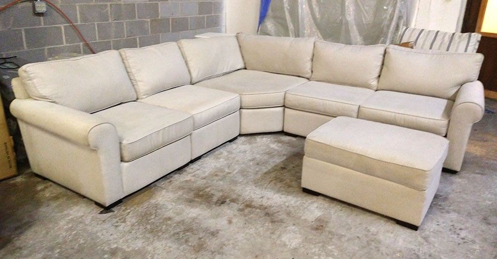 Astra sectional sofa with ottoman