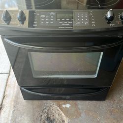Kenmore Elite Electric Stove