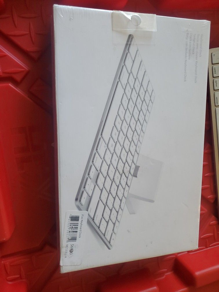 Apple Keyboard Dock Model A1359