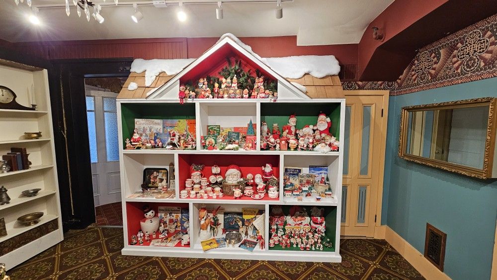 Large Holiday Display Or Christmas Shelf