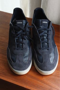 US Men 14 Adidas Navy Suede Low-Top Sneakers